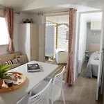 Mobil Avec Terrasse Pour 6 Personnes - Api-1-52-389 Bretignolles-sur-Mer