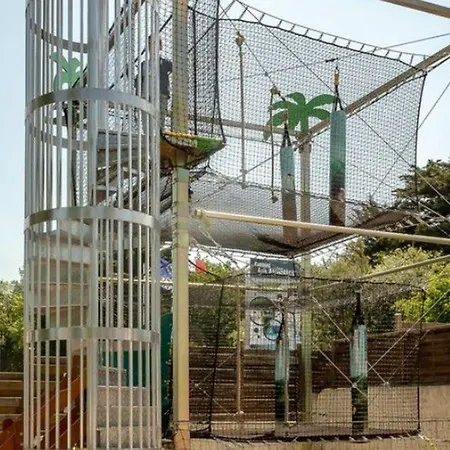 Mobil Avec Terrasse Pour 6 Personnes - Api-1-52-389